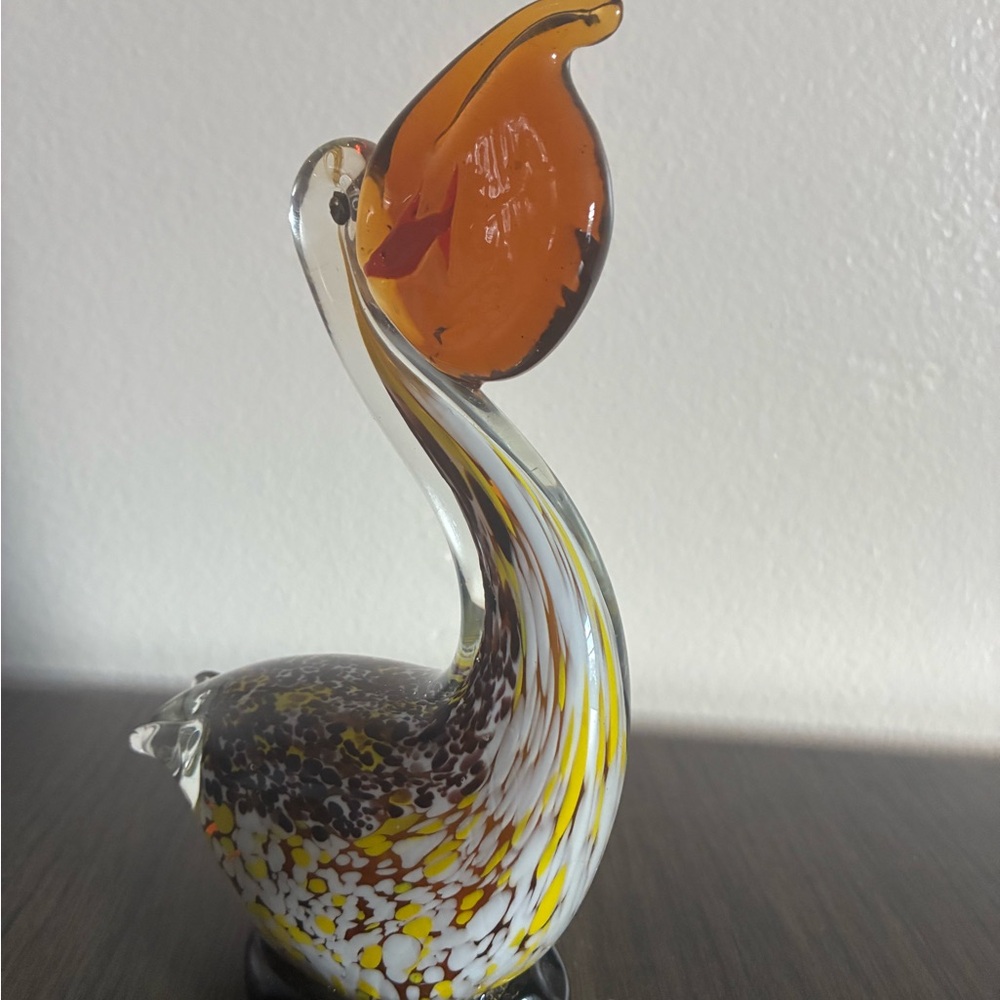 Hand Blown Glass Pelican Figurine Amber Yellow Beak Speckled Body - Picture 4 of 6